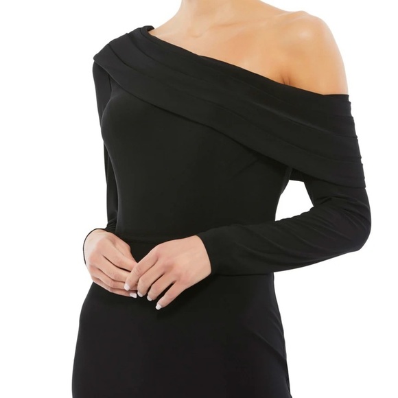 Mac Duggal 26595 NWT DROP SHOULDER LONG SLEEVE COLUMN GOWN - Picture 3 of 7